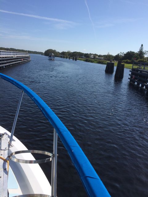 11.14am leaving Franklin Lock