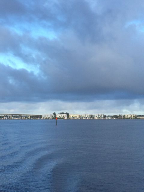 8.33am leaving Stuart, FL