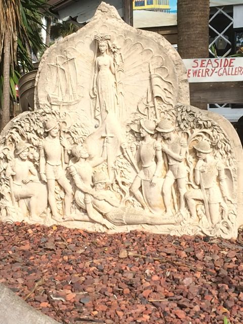 At the beach - Conquistators