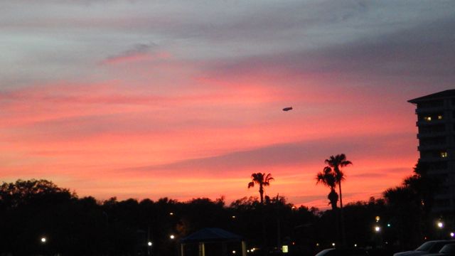 !Sunset RED BLIMP Feb 21 2015 6.30pm - Halifax Harbor Daytona Beach FL