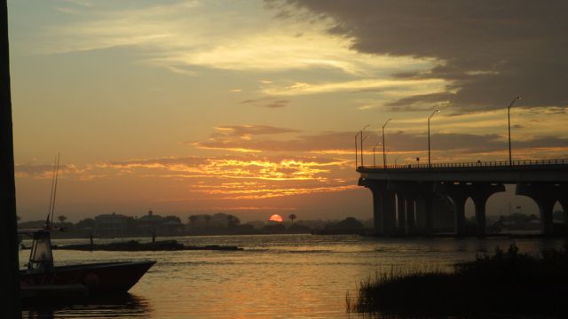 red sun at sunrise 4-18-15  5.57am
