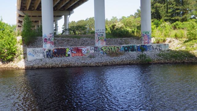 11.33am - first graffiti - 5-5-15