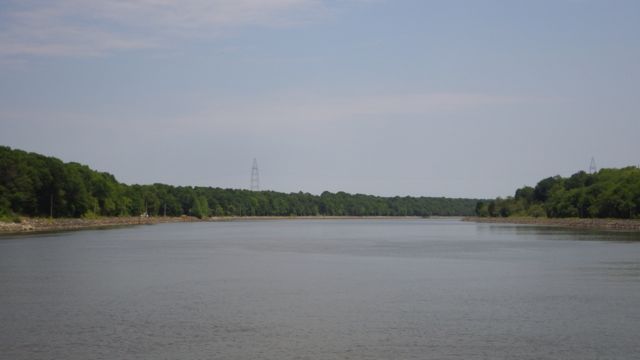 13.01pm - 1.01pm canal pretty 5-29-15