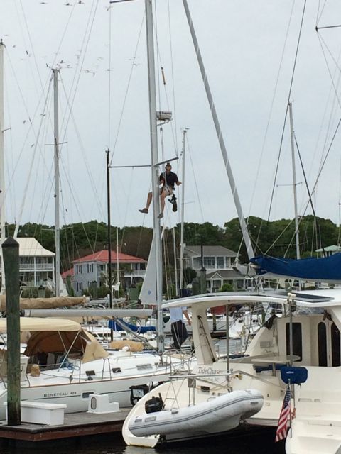 13.01pm - 1.01pm working on a sail boat - 5-6-15