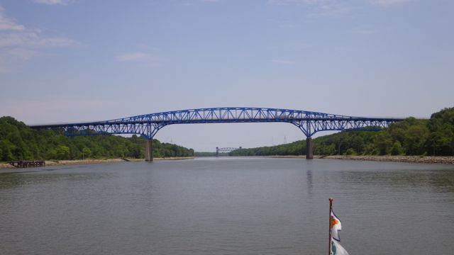 13.09pm - 1.09pm blue bridge5-29-15