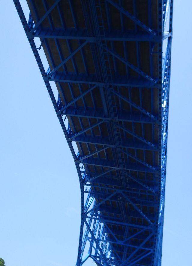 13.11pm - A 1.11pm blue bridge5-29-15