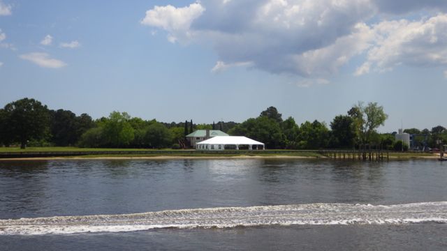 14.09 - 2.0896pm - tent for party? 5-3-15