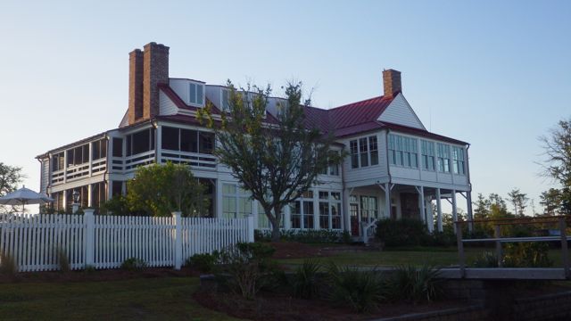 6.38am - River dunes building 5-17-15