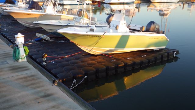 6.48 floating panels for small boats