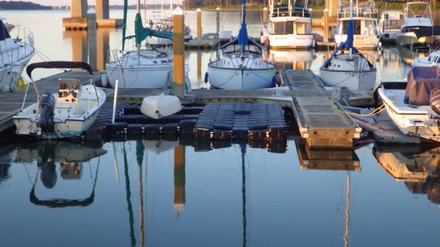 6.49 floating panels for small boats