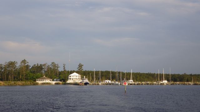 7.12am leaving Dowry Creek 5-18-15