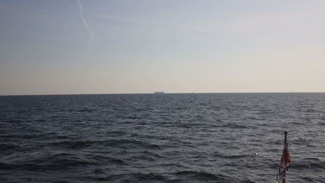 7.43am long view of cargo ship 5-25-15