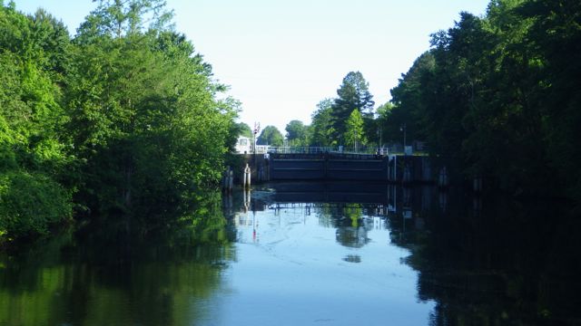 8.26am - South Mills lock   5-20-15