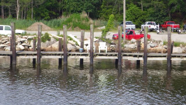 9.26am - chairs with no people - 5-17 -15