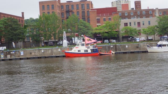 14.37 - 2.37pm - the Manatee boat 6-15-15