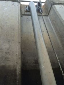 15.08 - 3.08pm - pipe and cable looking up  6-15-15