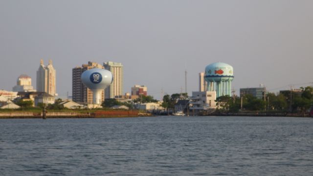 18.52 - 6.54pm do ac towers 6-10-15