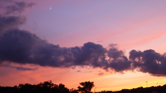 20.55 - 8.55pm - sunset with moon 6-19-15