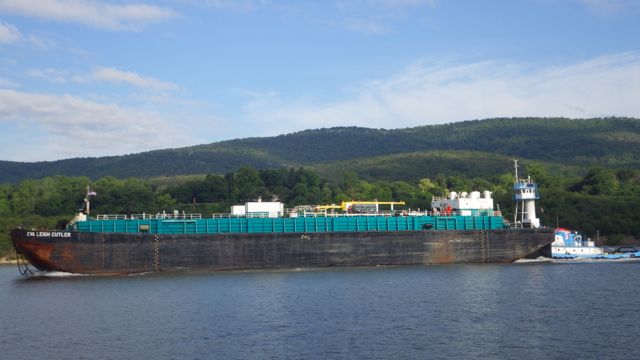 8.06am - Eva Leigh Barge - 6-14-15