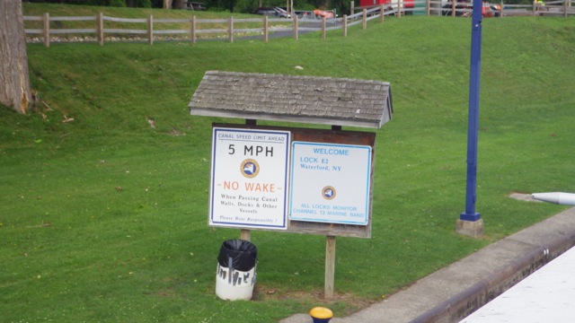 9.33am - Lock 2 sign