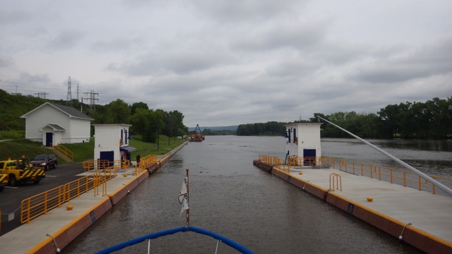 9.42am - leaving lock 8 - 6-18-15