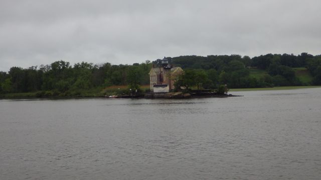 9.58am light house  6-15-15