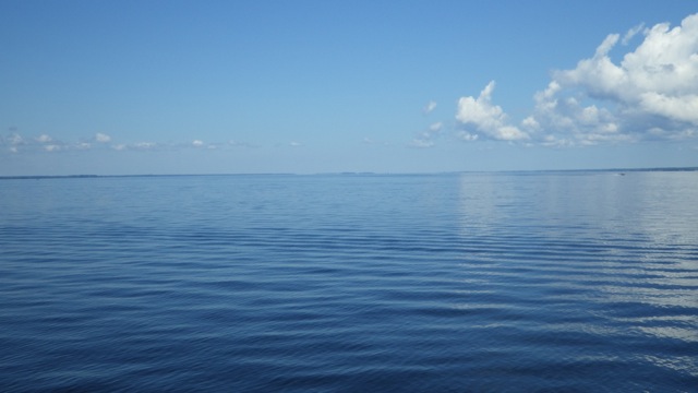 10.07am - Lake Oneida  calm  6-26-15