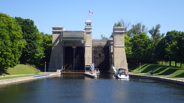 10.37am - approaching Lift Lock 21 - 7-20-15