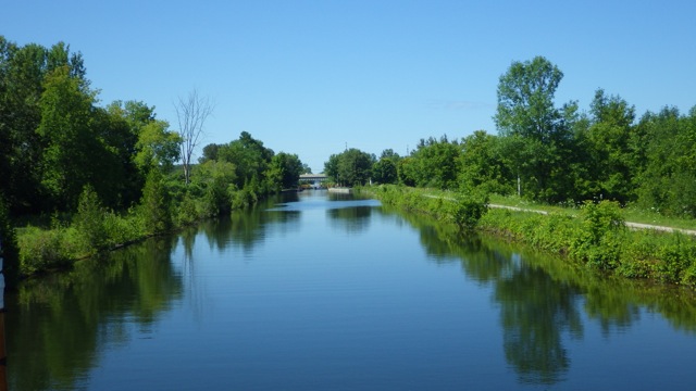 10.50am - lock open?? Lock 41 7-23-15