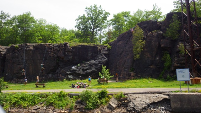 11.12am - rock climbers!! outside of lock 17 - 6-25-15