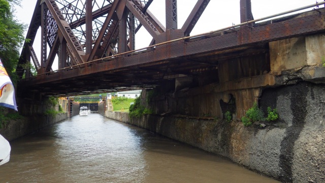 13.25 - 1.25pm - looks close fixed RR bridge 6-25-15