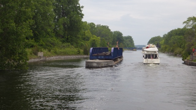 14.13 - 2.13pm - kids swimming near 2nd swing bridge 7-9-15
