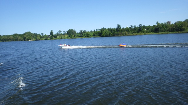 14.39 - 2.39pm - ski boat   7-15-15