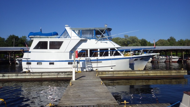 18.04 - 6.04pm - on the T dock 7-23-15