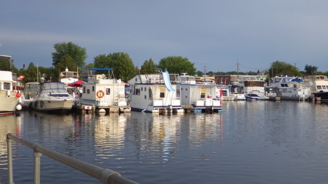 6.36am - little house boats  7-17-15