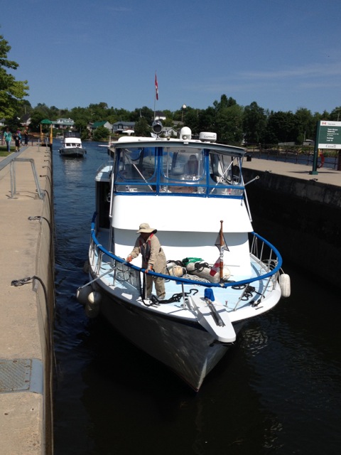 Snagging a line at Hastings Lock