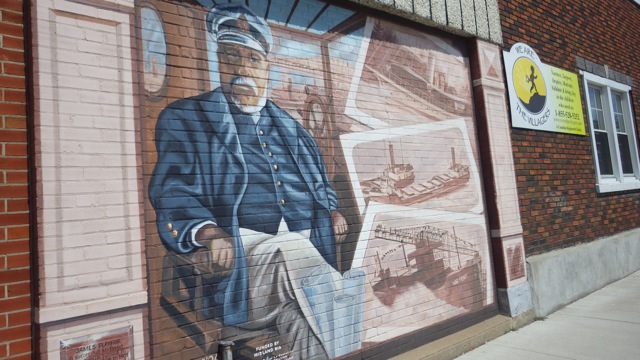 12.02pm - older captain    Midland Murals  7-31-15