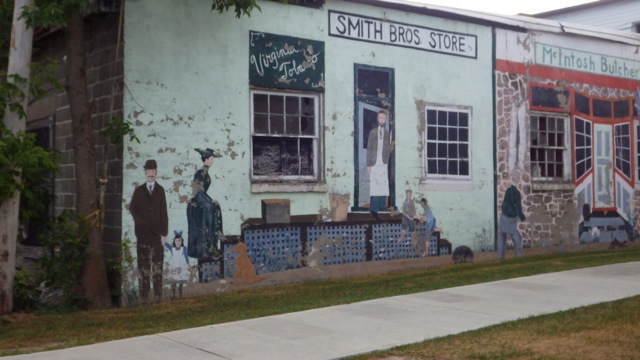 18.31 - 6.31pm - mural 1 at Gore Bay 8-8-15