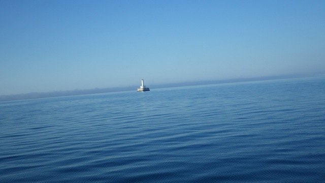 9.06am -Grey's Reef Light