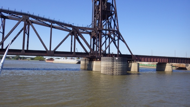 10.11am - Peoria & Pekin Union Railroad Drawbridge 9-15-15
