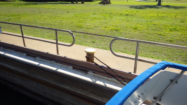 10.39am Peoria Lock tied to wall as we wait 9-15-15