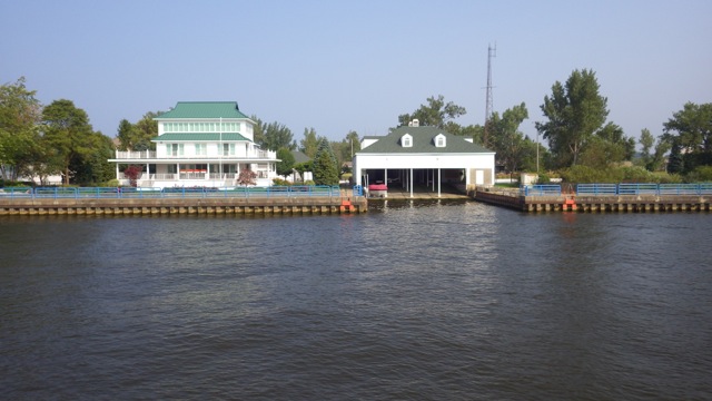 10.56am - 4 boat stall 09-01-15