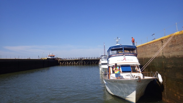 11.08am - 5 trawlers locking thru Lock 52 9-24-15