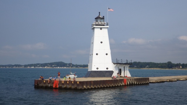 14.08 - 2.08pm - light house folks cheering 8-30-15