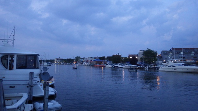 20.26 - 8.26pm - evening at South Haven 09-03-15
