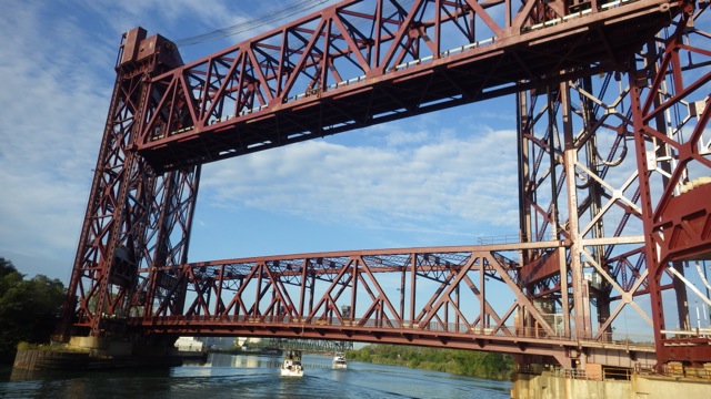 7.49am - lift bridges 9-10-15