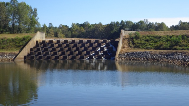 11.03am - water stream raceway 10-08-15