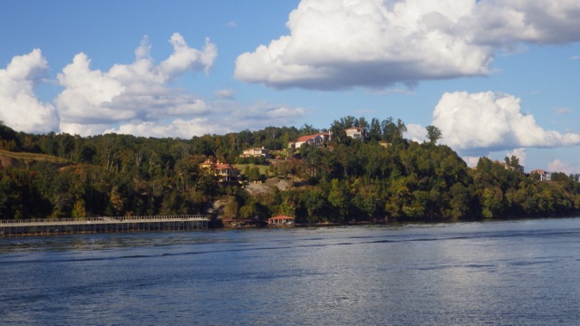 16.31 - 4.31pm - houses up on the hill 10-6-15