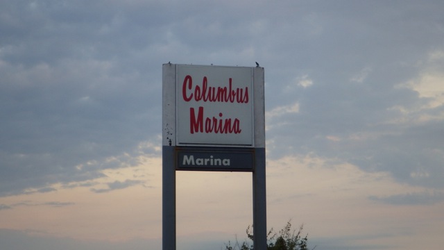 7.09am - Columbus Marina Sign 10-09-15