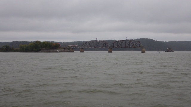 9.29am - railroad span missing 10-03-15